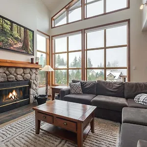 Blackcomb Greens By Outpost Holiday home