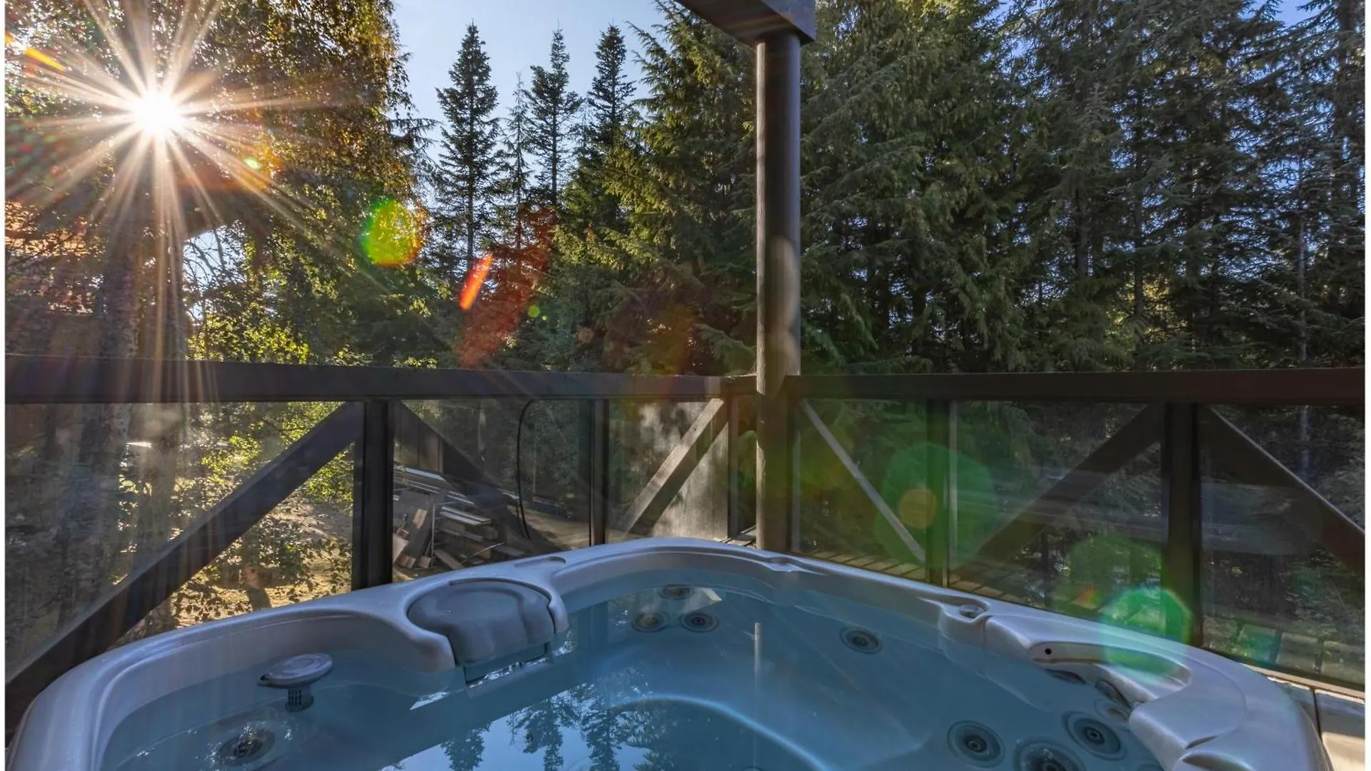 Pinnacle Ridge 06 Whistler 0*,