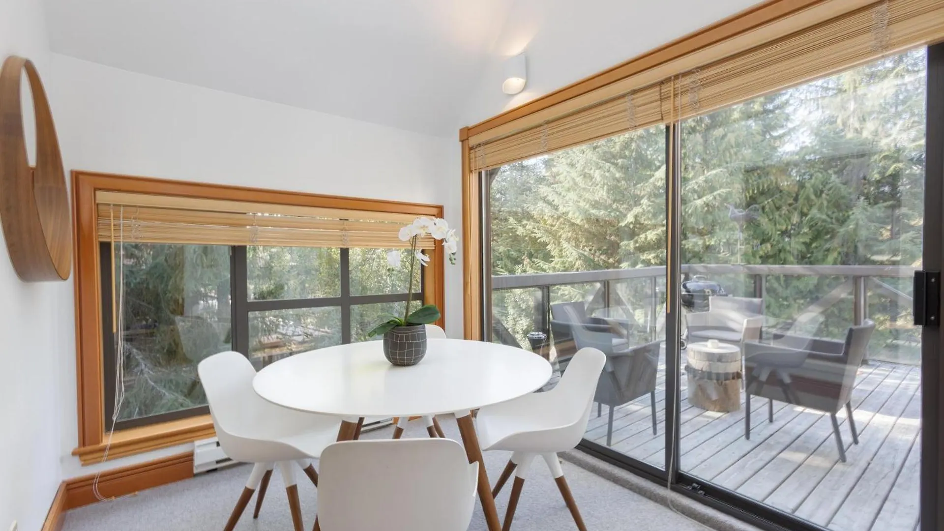 Pinnacle Ridge 06 Whistler Holiday home