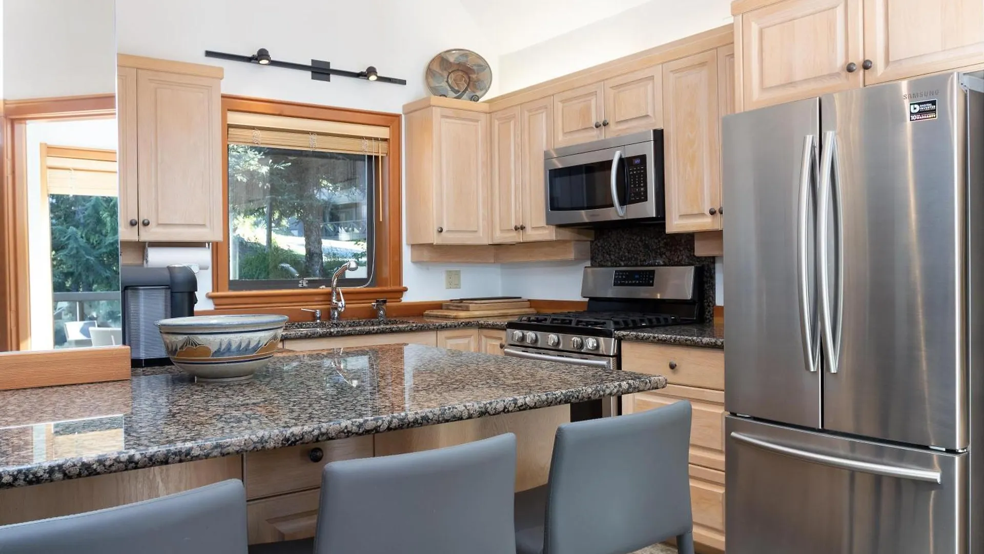 Pinnacle Ridge 06 Whistler Holiday home