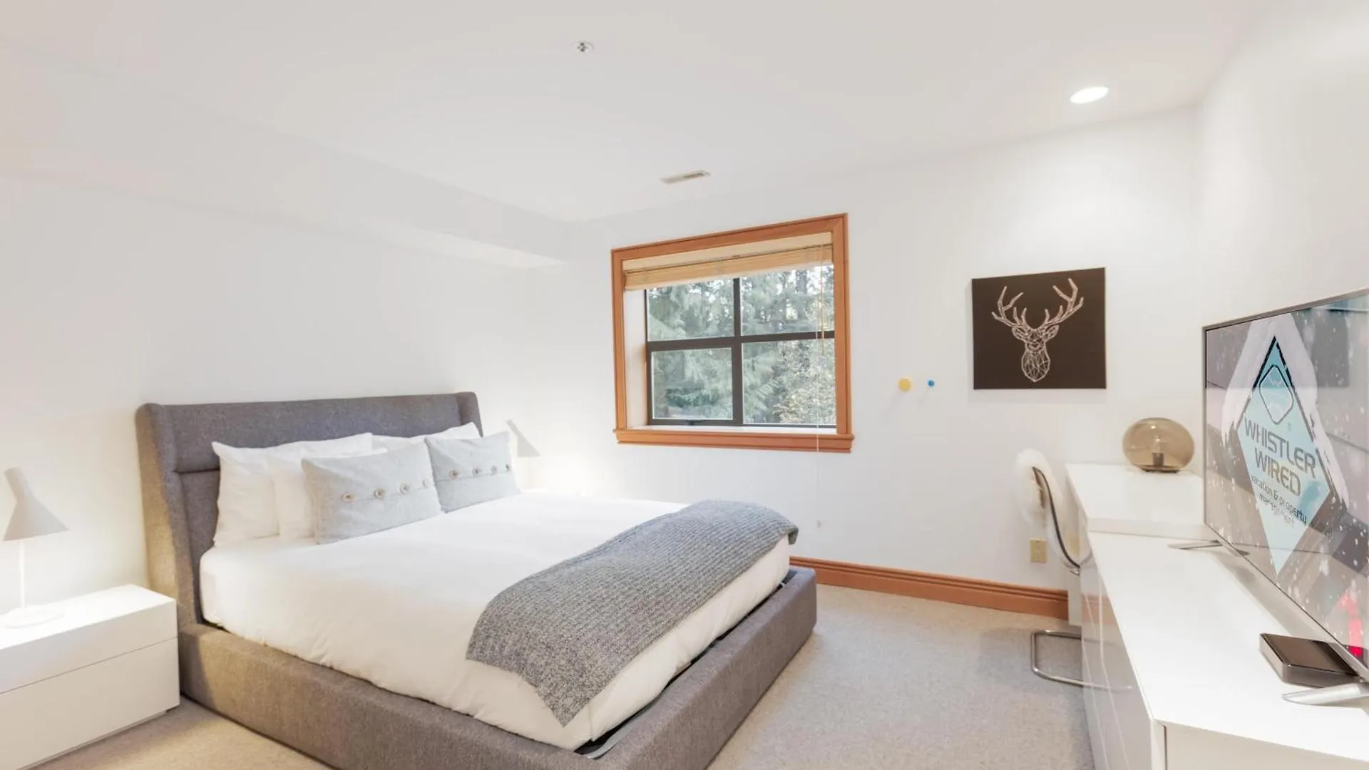 Pinnacle Ridge 06 Whistler Holiday home